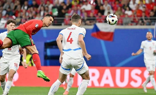 Góc nhìn Euro 2024 Nghịch lý 